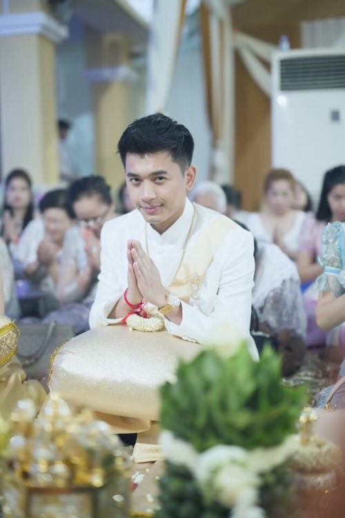 cambodiaxxx: smeybig: linnakan1122:  Sart mes  What name Fb Joy ai ai