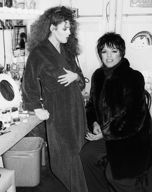 carmelasoprano:Bernadette Peters and Liza Minnelli photographed by Vinnie Zuffante, circa 1987. (Pos