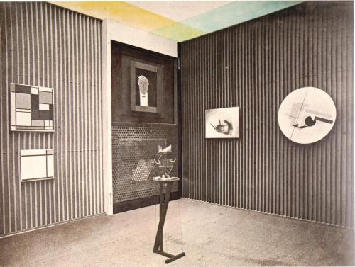Lissitzky, interior to the constructivist art room at the International Art Exhibition in Dresden (1
