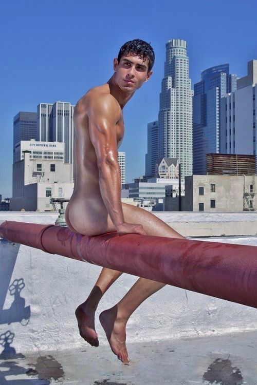 joselito28:  malemodelsbeauty  Follow mewww.joselito28.tumblr.com