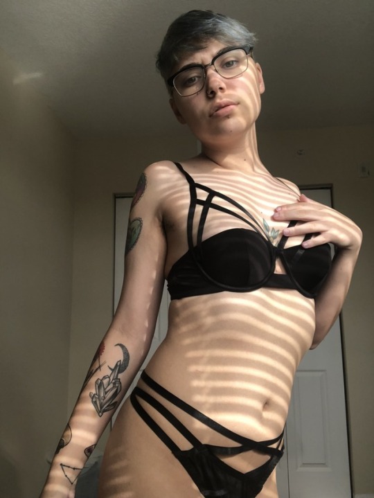prettyboyincubus: would you sin for me? (he/him) 🖤 DM me for custom content 🖤 