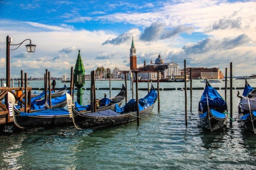 Venice - Italy (by Del T) 