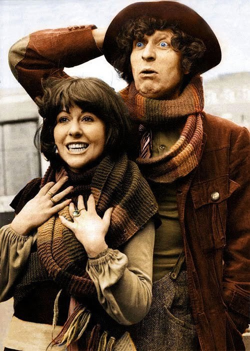 cookiepianos:Just found this picture of the 4th Doctor and Sarah Jane and thought it was really cute
