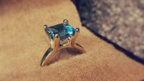 glitterteababy: This is slightly old news - my Daddy gave me a ‘promise ring’ of sorts on the Tuesda
