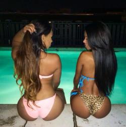 10andup:  Aaleeyah Petty and Brittany Renner!?