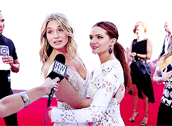 major-cosmic-shift:Rita’s right hand though:               