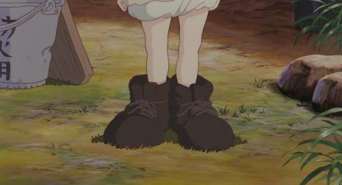 blushm:Grave Of The Fireflies (Isao Takahata, 1998)“Why must fireflies die so young?”