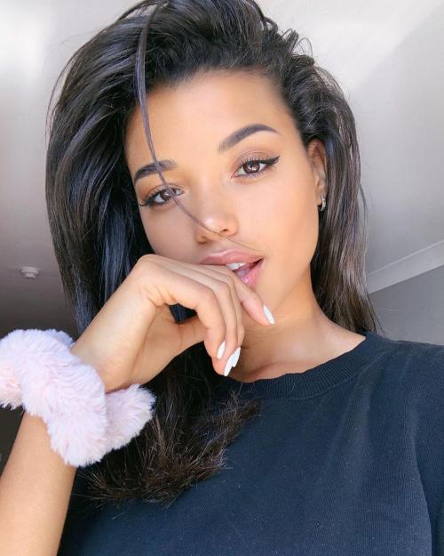 Mixed-Race-Girls:  Jamaican / Polish