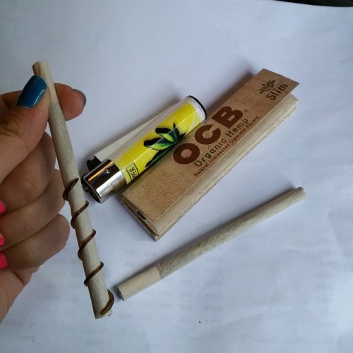 #Twaxjoint with the brather #twaxd #twax #rollocb #onlythebest #ocborganichemp #ocb #highsociety #ha