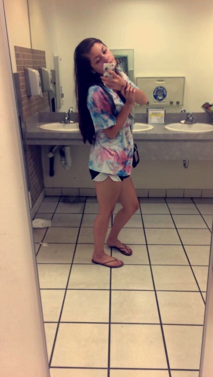 hey y'all…im hannah im 16 yrs old from orlando, fllookin for some interesting ppl around my