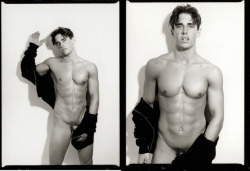 hotfamousmen:  Brandon Beemer