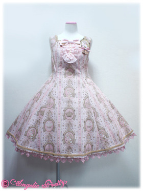 shironeko-:  Pink Dresses on ~ Angelic Pretty 