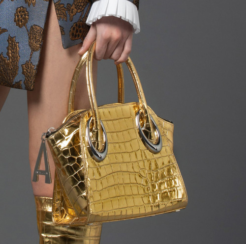 Trendy Bag for FW21: Classic inspired handbag.- Givenchy handbag.Andrew Gn, Vivienne Westwood, 3.1 P