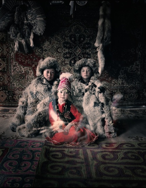 Before They Pass Away by Jimmy Nelson, the Kazakh Tribe.The Kazakhs are the descendants of Turkic, M