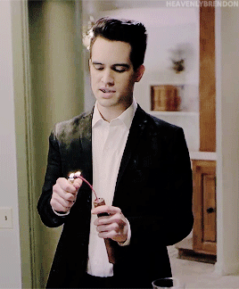 heavenlybrendon:serving looks