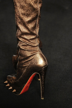 lelaid:  Christian Louboutin for Giles F/W 2009