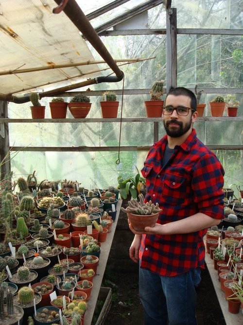 Mmm&hellip;yes, I love me some cacti!  Great for my thirst ;b