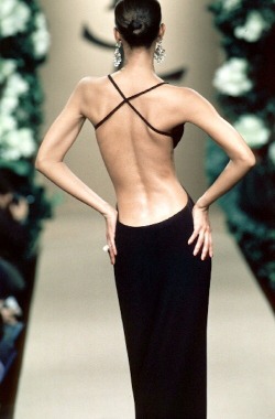 projecteur:yves saint laurent haute couture ss1999