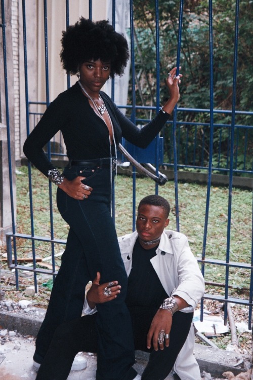 www.leauwkey.tumblr.com