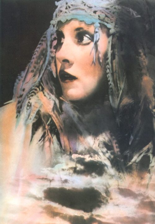 Stevie Nicks. My favourite photo of her. From her official website rockalittle.com 