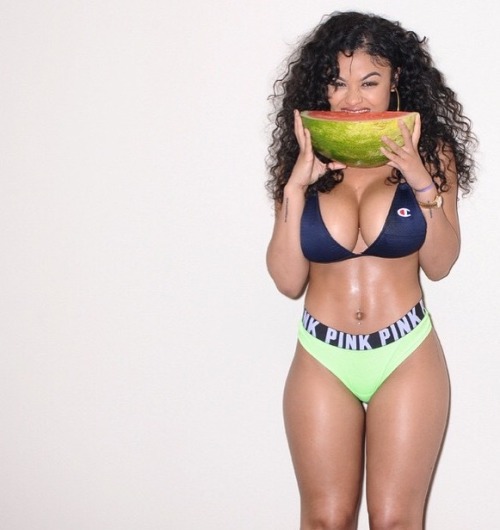 Curves w/IndiaLove