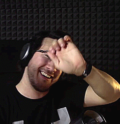 seans-infected-retinas:  Mark dancing in his outros