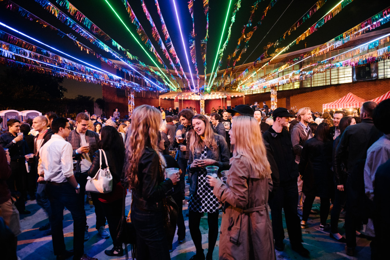 vansgirls:  The scene at House of Vans Brooklyn.Photos: Jonathan Mehring