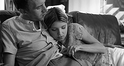 naughtyincest:  “I want to see what’s inside your pants, bro”   When my lil sis saw a bulge in my pants, she wated to see what was causing the bulge in my pants!!