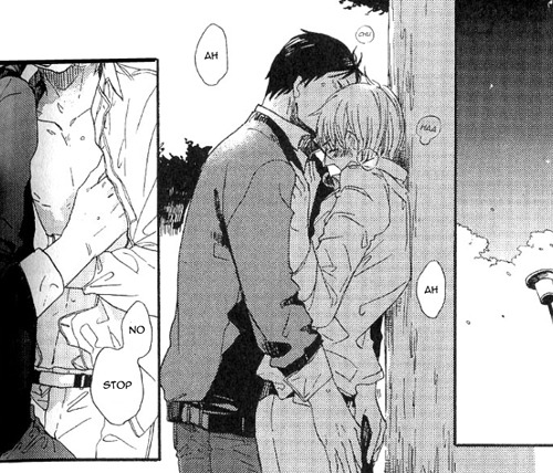 Edi's reading yaoi
