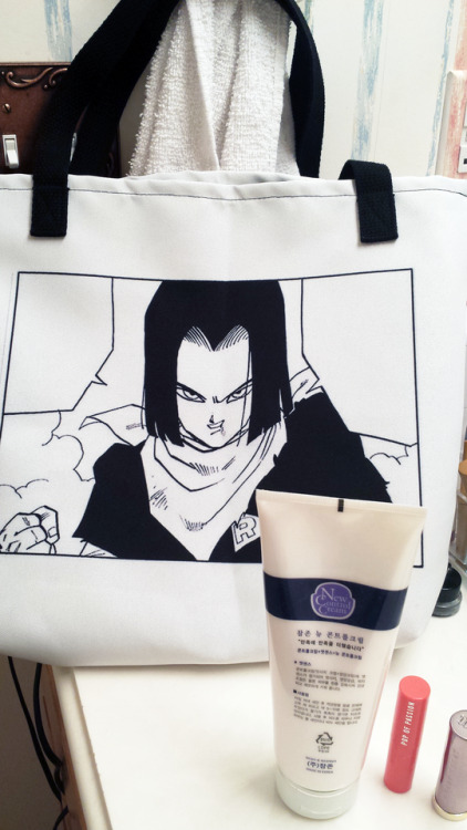 Just got this in the mail. I needed a new purse/tote bag, so I got one, featuring your one badass se
