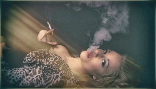 pretendtoswallow:  pretendtoswallow