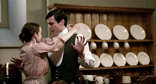 sybbie-crawley: “I wish I could dance like that.” Downton Abbey Episode 1.02
