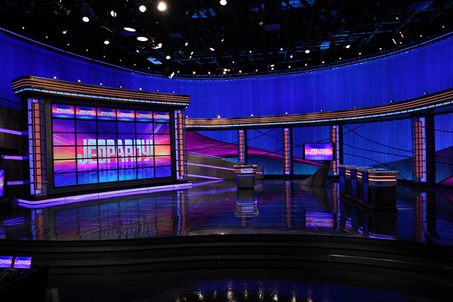 karenkavett:  superpunch2:  The Jeopardy set turned off.  Woahhhh 