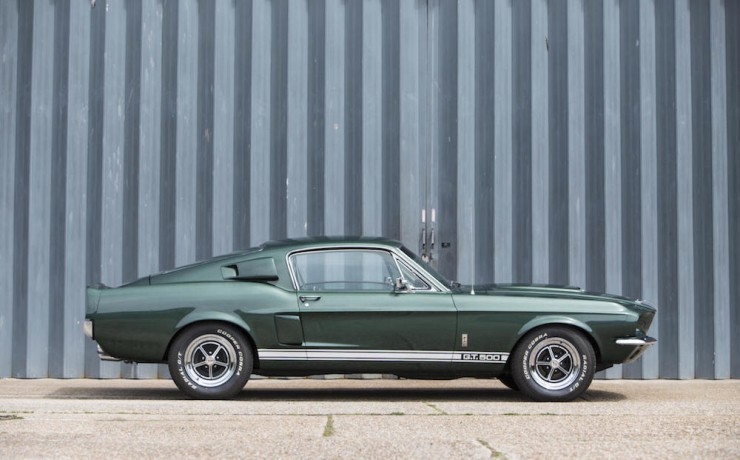 southern-man:itsbrucemclaren: 1967 SHELBY MUSTANG GT500    👍🇺🇸