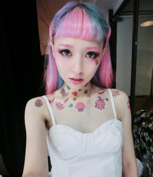 nasty-child:  eva cheung on amyrismo | via Facebook on We Heart It - http://weheartit.com/entry/56471210/via/pencilkittens