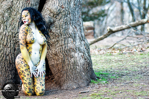 freshblackwomen:  Angel Face: Bodypaint