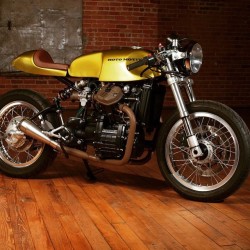 caferacerxxx:  #cx500 by @motomotivo #NorthCarolina #caferacerworld #caferacerxxx #caferacerculture