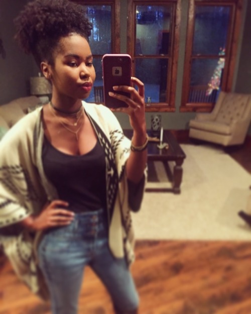 curlydefined:You know why I’m here… BLACKOUT