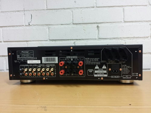 Pioneer A-607R Stereo Integrated Amplifier, 2000