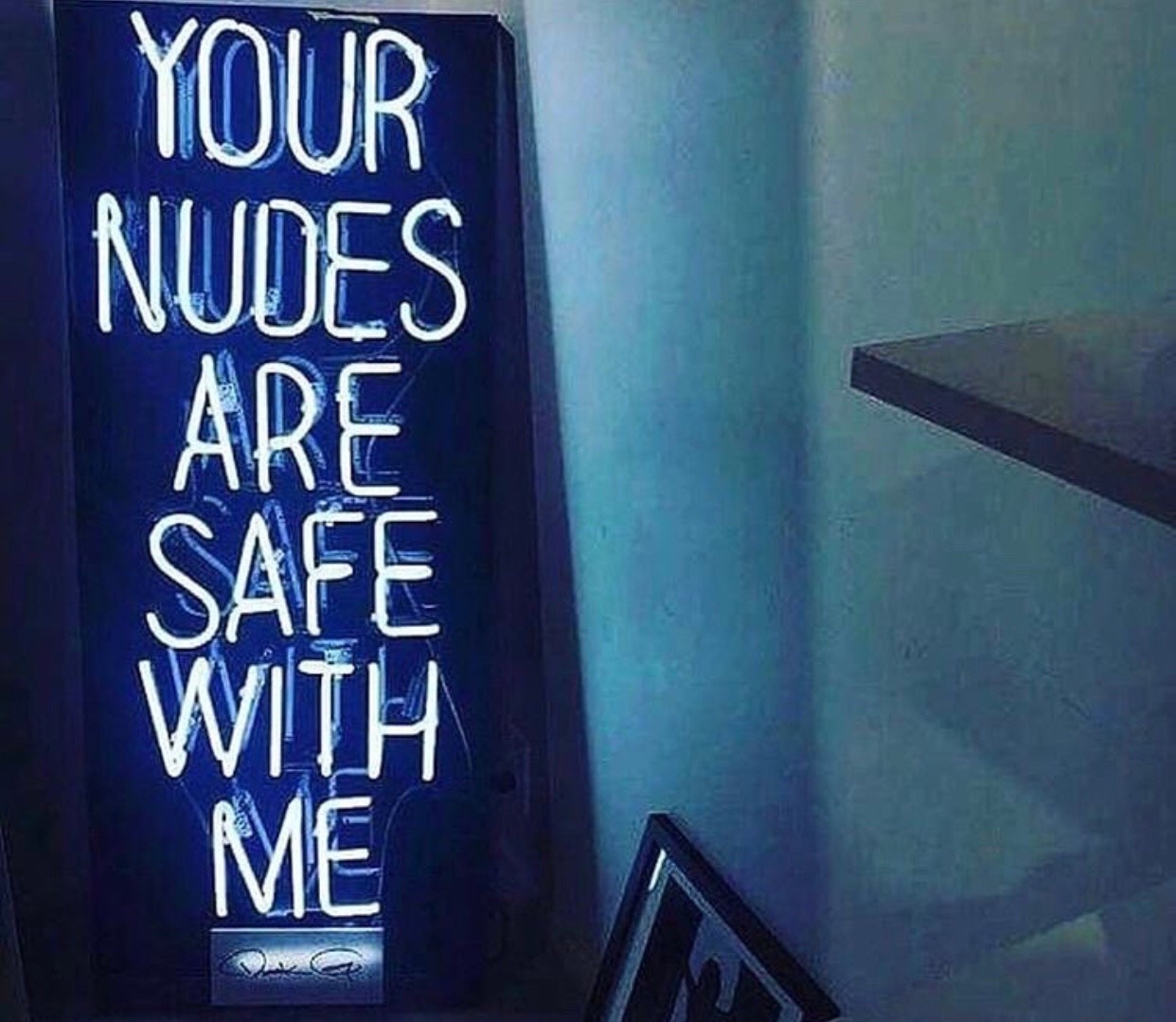 hello lonely