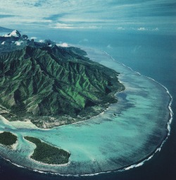 retrospectia:  National Geographic’s Majestic Island Worlds, 1987 