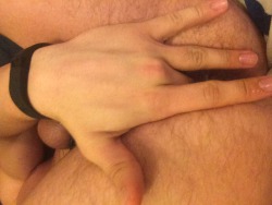 bendmeoverxy:  Getting warmed up for my dildo 