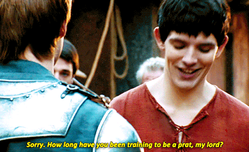 arthurpendragonns:Merlin rewatch - 1x01 “The Dragon’s Call”