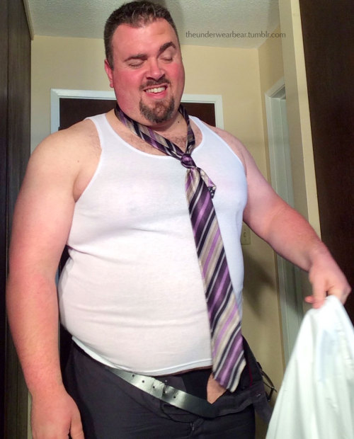 theunderwearbear:  (Un)dress for success - part 1!  ;-) Link to part 2 here.