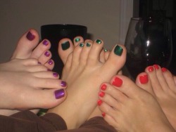 gretchen-pollardo:  Me and the girls got our feet done today. Gotta do something while hubby’s on deployment. (From left to right: (me)Gretchen, Ashleigh, Constance) 
