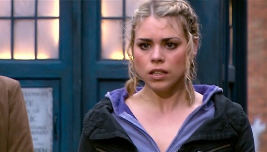 tinyconfusion:  misstylersmith:  “Yeah, you’re right. I’m not going to fight them. EXCEPT THAT I AM.”- Rose Tyler, before and after coming back as the Bad Wolf in Parting of the Ways    Rose Tyler: Oh? She wanna fight? When we get outside I’m