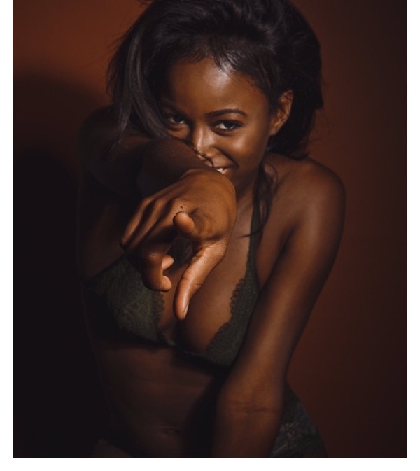 alwaysbewoke:  your dashboard has now been blessed by the beauty of dark skin black