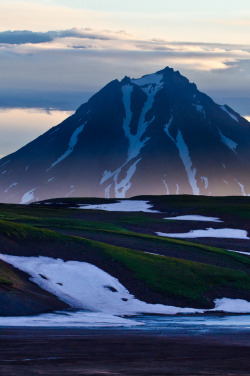 touchdisky:  KAMCHATKA #2 by Elias Jerusalem (Website)