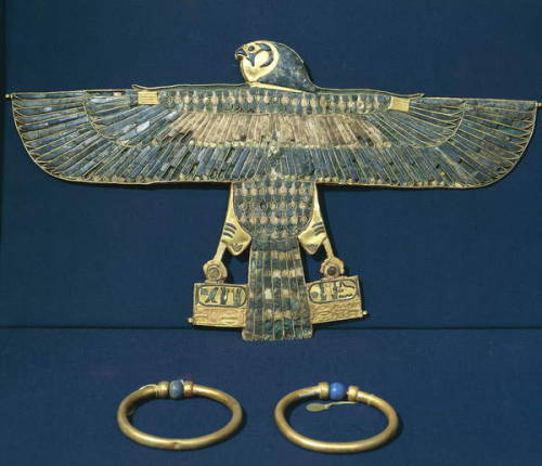 Breastplate and bracelets of Amenemope Hawk-shaped gold breastplate and bracelets, part of funerary 