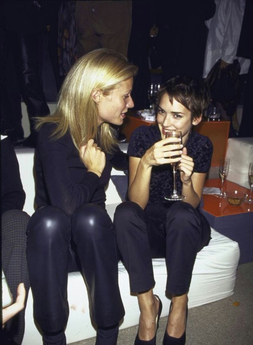 human-cliches:Gwyneth Paltrow and Winona Ryder before their fallout (circa 1997)… 